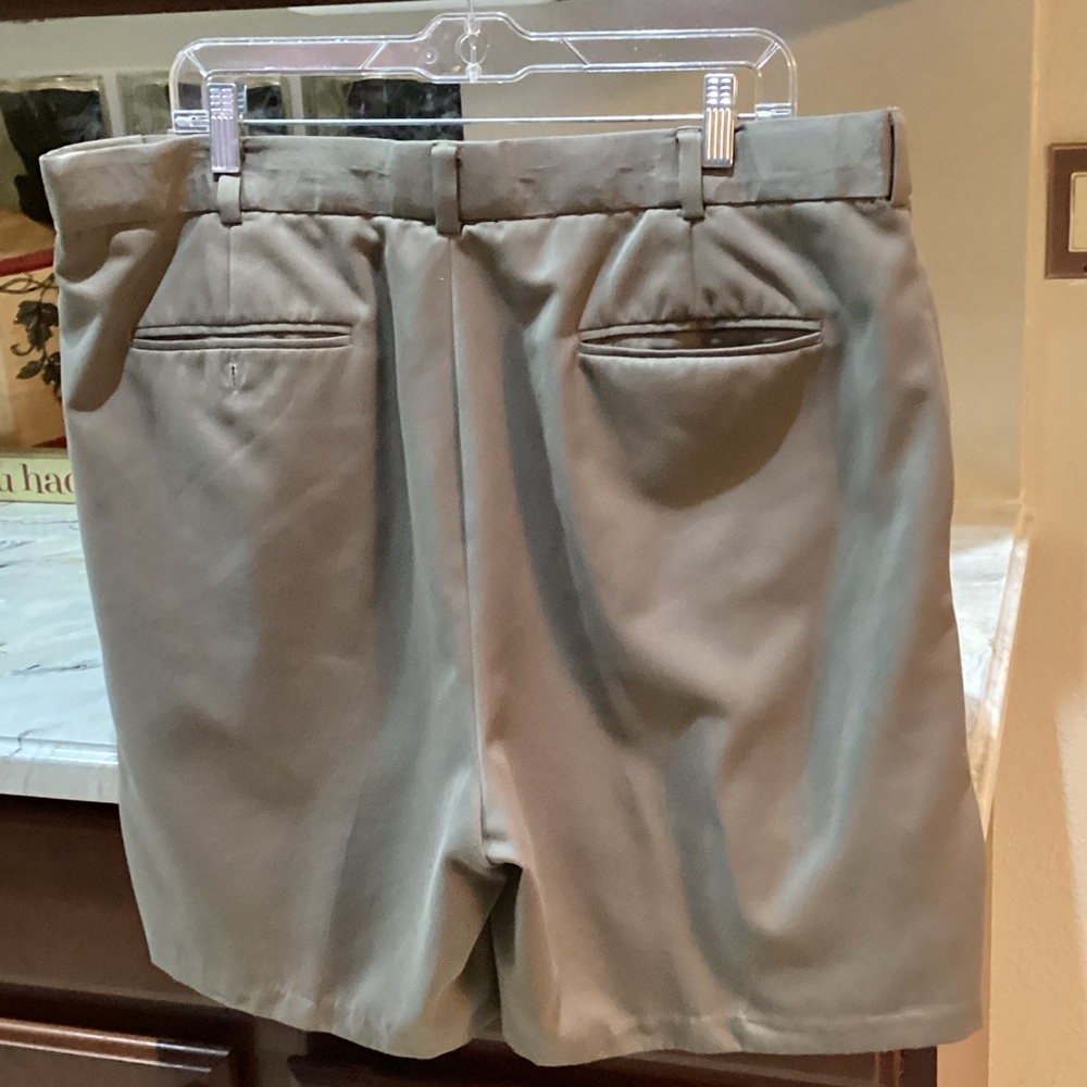 Lot of 2 Men's Windham Pointe Tan And Beige Shorts